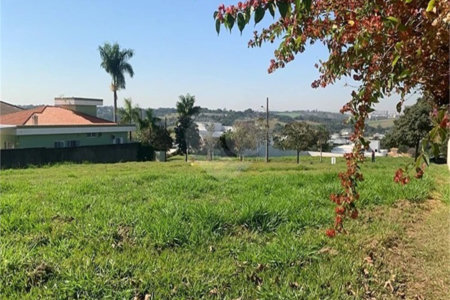 Terreno à venda no condomínio Saint Charbel, Araçoiaba da Serra - SP