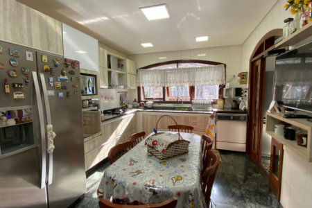 Casa com 4 dormitórios à venda, 380 m² por R$ 2.400.000,00 - Embaré - Santos/SP