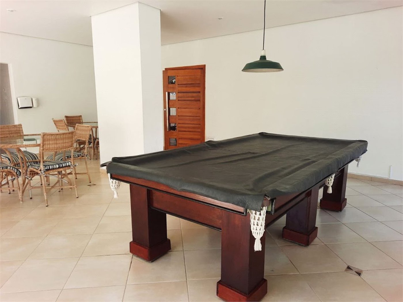 Apartamento com 2 dormitórios à venda, 65 m² por R$ 424.000,00 - Vila Júlia - Guarujá/SP