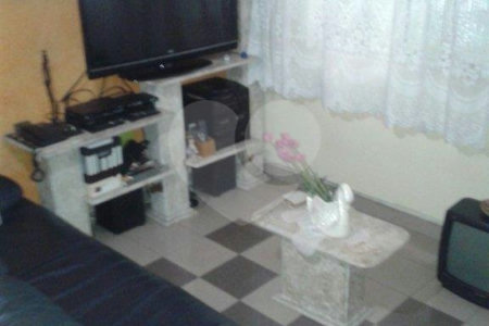 Sobrado à venda com 3 quartos, sendo 1 suíte,  em Jardim do Colégio (zona Norte), São Paulo, SP