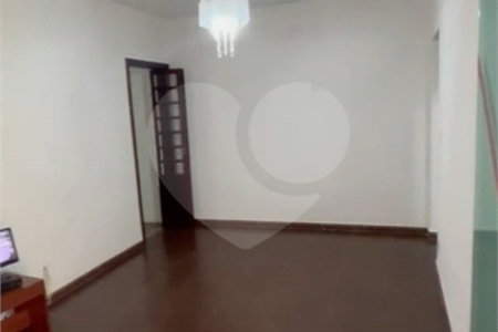 Casa à venda com 3 suítes em Vila Romana, São Paulo, SP