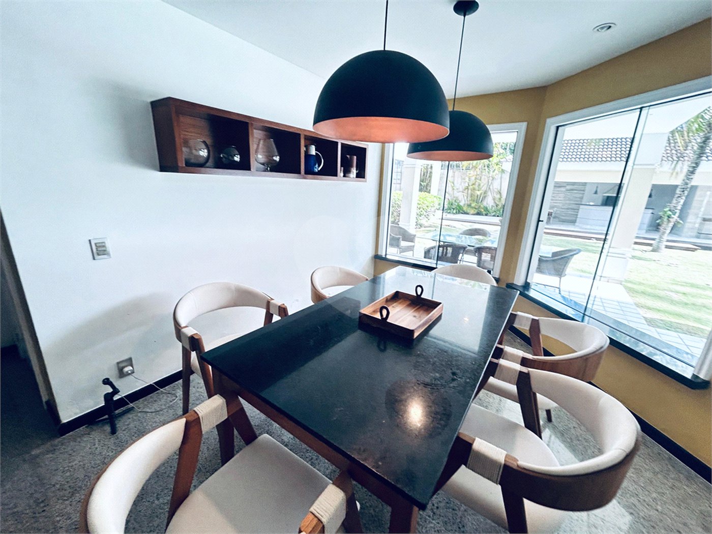 Casa à venda com 8 quartos, sendo 7 suítes, em Barra da Tijuca, Rio de Janeiro, RJ