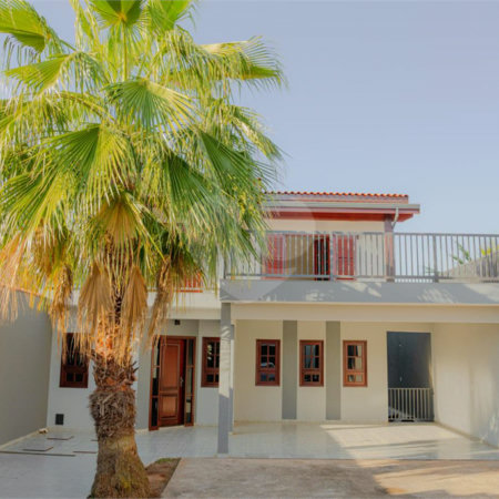 Casa à venda com 4 quartos, sendo 1 suíte, em Jardim Planalto, Salto, SP