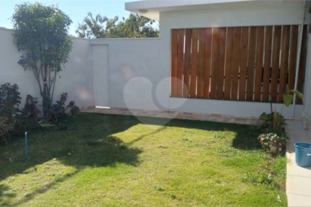 Casa à venda com 3 suítes no condomínio Damha III, São Carlos - SP