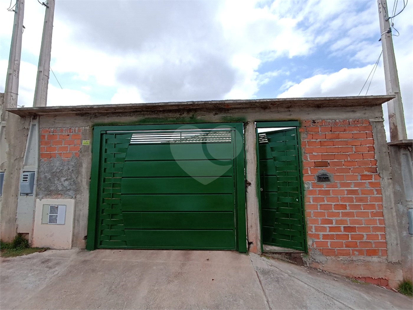 Casa à venda ou para alugar com 2 quartos em Residencial Reserva da Mata, Itapetininga, SP