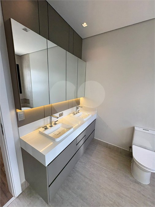 Casa à venda com 4 suítes no condomínio Villa Borghese, Indaiatuba - SP
