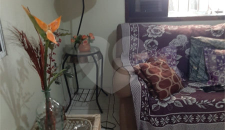 Casa à venda com 5 quartos, sendo 2 suítes,  em Parque Edu Chaves, São Paulo, SP