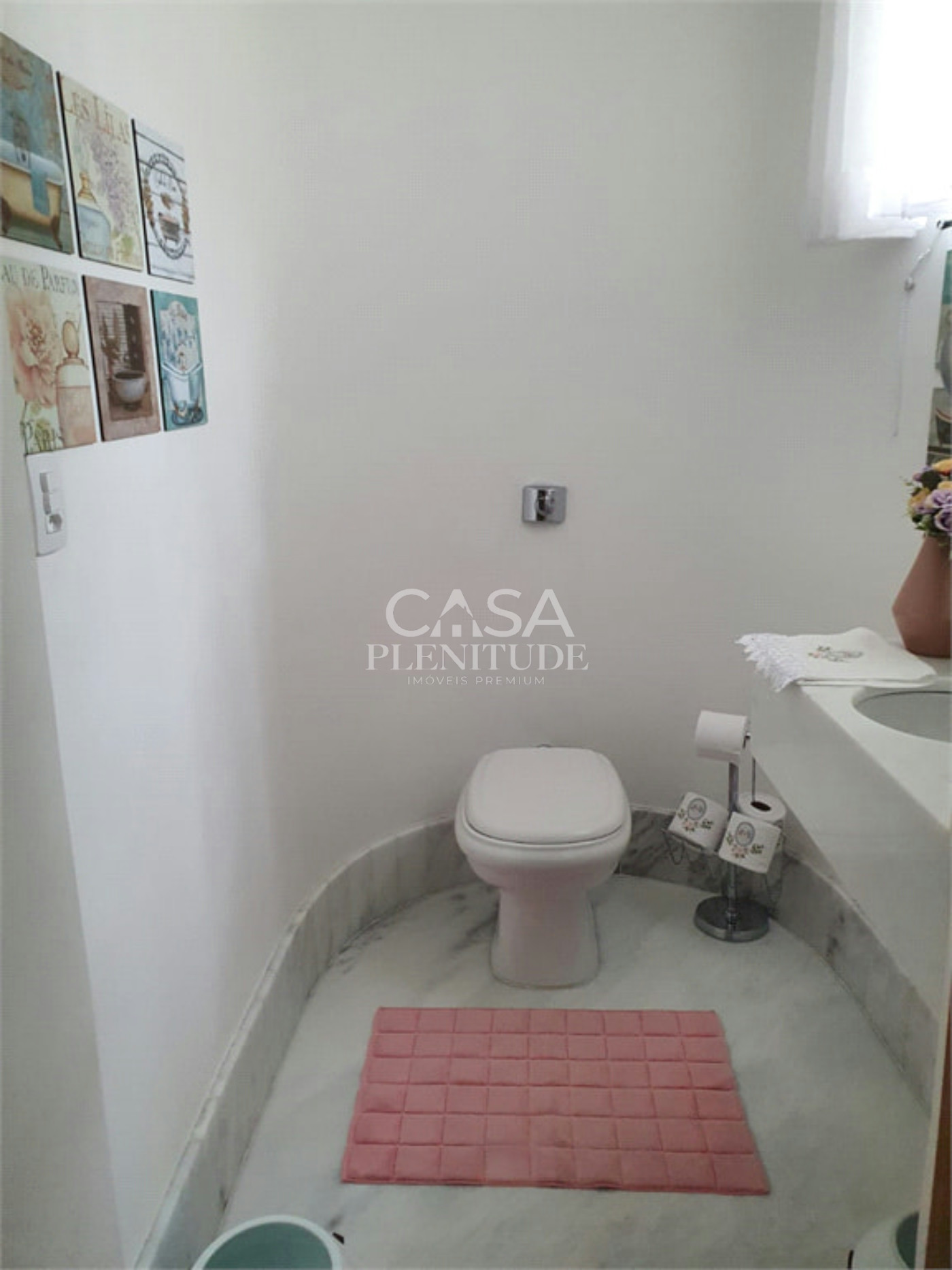 Sobrado à venda com 3 suítes em Vila Trujillo, Sorocaba, SP