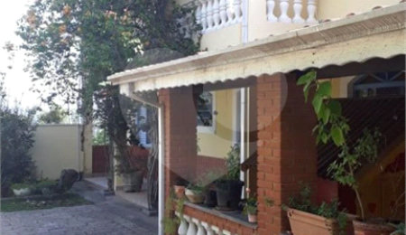 Chácara à venda com 3 quartos, sendo 2 suítes, em Chácara Companheiros, Jundiaí, SP
