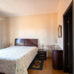Sobrado à venda com 5 quartos, sendo 3 suítes, no Centro, São Roque, SP