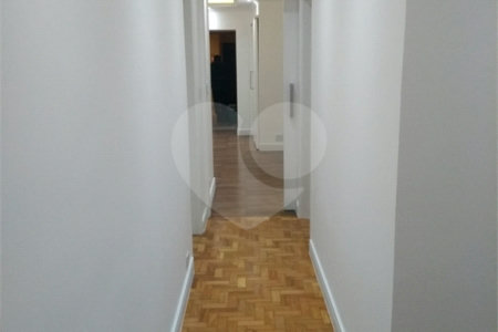 Apartamento à venda com 3 quartos, sendo 1 suíte, em Perdizes, São Paulo, SP