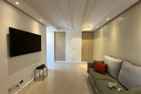 Cobertura à venda com 3 quartos, sendo 1 suíte, em Tijuca, Rio de Janeiro, RJ