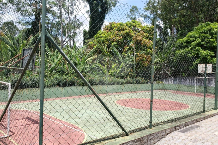 Casa à venda com 4 quartos, sendo 2 suítes, em Horto, São Paulo, SP