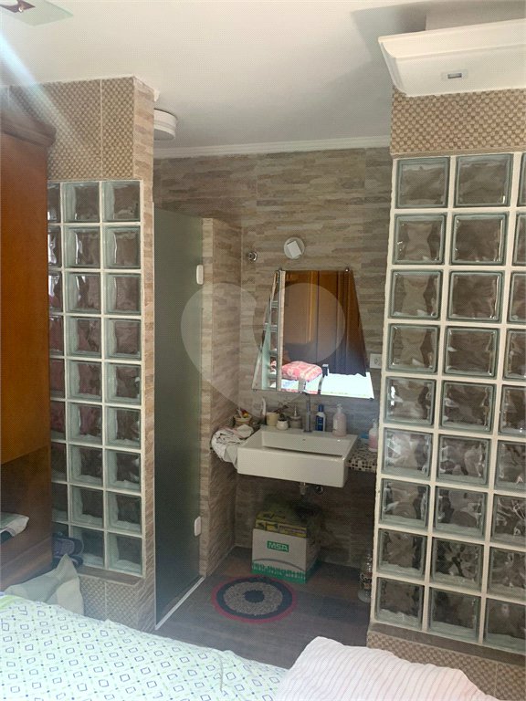 Casa de Vila à venda com 4 quartos, sendo 1 suíte, em Água Fria, São Paulo, SP