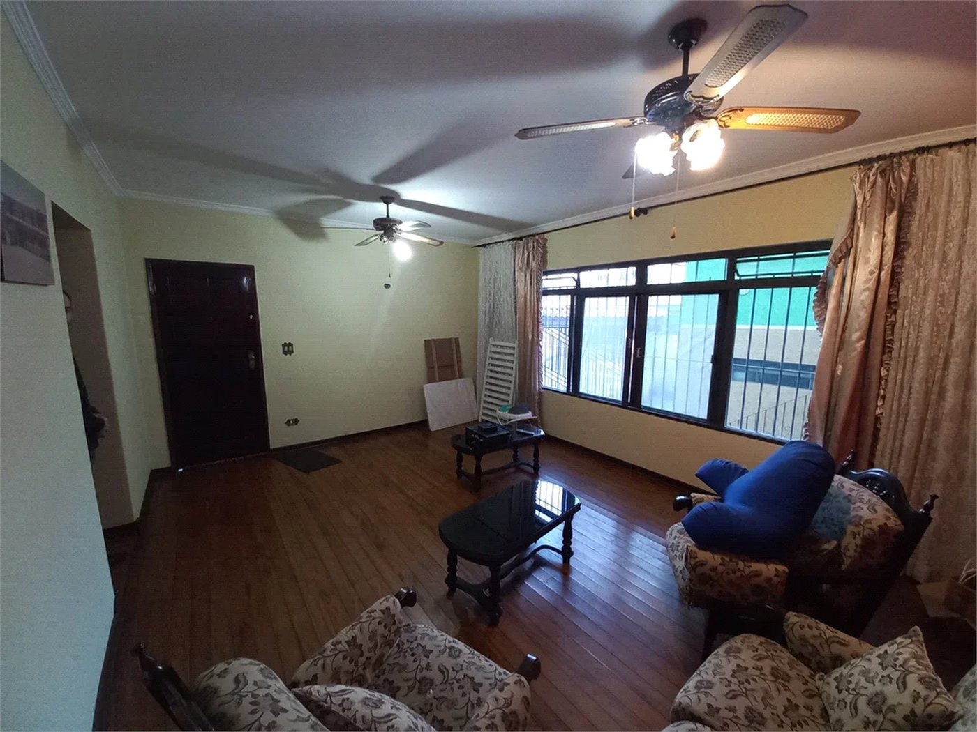 Casa à venda com 4 quartos, sendo 2 suítes, em Parque Esmeralda, São Paulo, SP