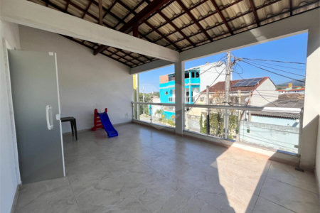 Casa à venda com 4 quartos, sendo 1 suíte, em Campo Grande, Rio de Janeiro, RJ