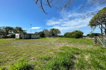 Terreno no Jardim Jockey Clube