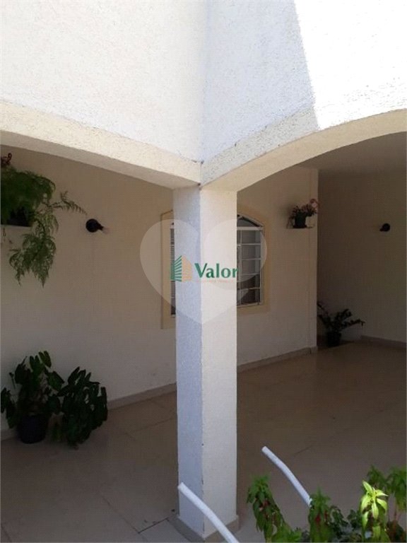 Casa á venda no cidade Aracy