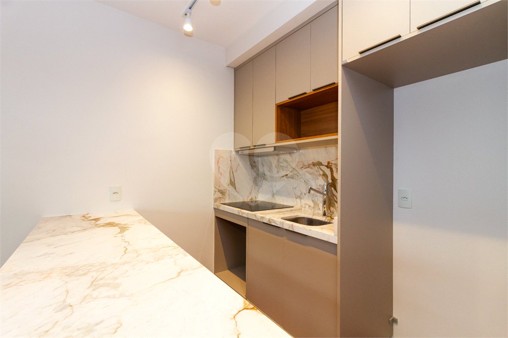 Apartamento à venda com 1 suíte em Pinheiros, São Paulo, SP