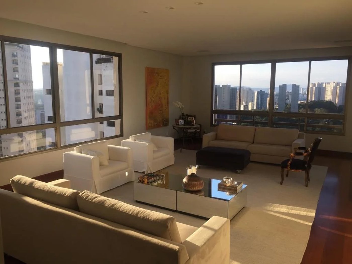 Apartamento à venda ou para alugar com 4 suítes em Vila Suzana, São Paulo, SP