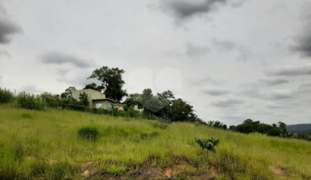 Terreno à venda no condomínio Residencial Arboretum, Vinhedo - SP