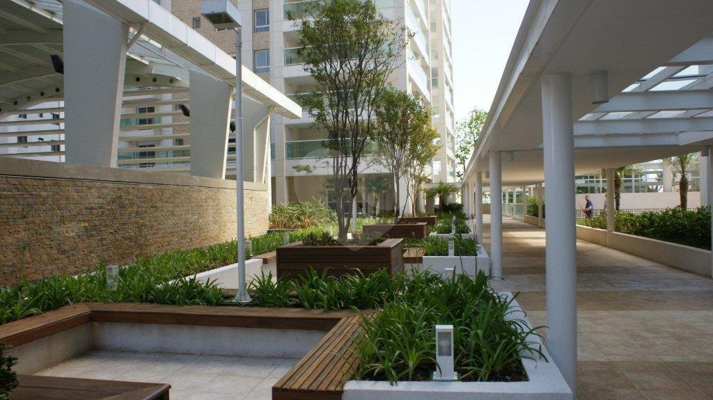Apartamento à venda com 3 suítes em Vila Gomes Cardim, São Paulo, SP