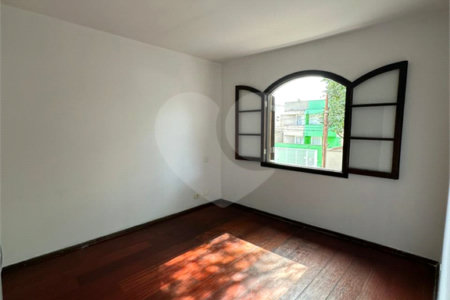 Sobrado à venda com 2 quartos em Jardim Ester, São Paulo, SP