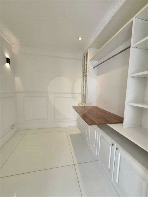 Apartamento para alugar com 3 quartos, sendo 2 suítes, em Brooklin Paulista, São Paulo, SP