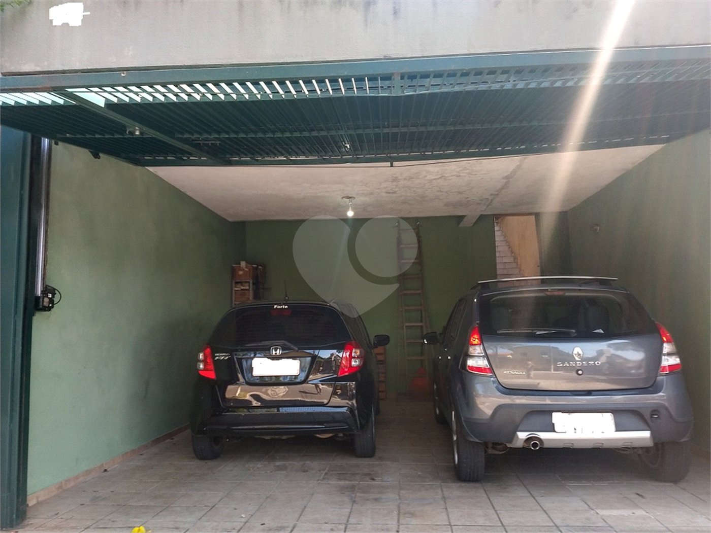 Sobrado à venda com 4 quartos, sendo 1 suíte, em Parque dos Príncipes, São Paulo, SP