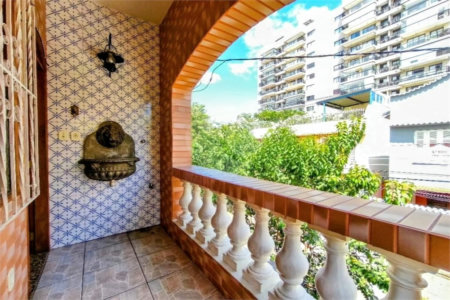 Casa à venda com 4 quartos, sendo 3 suítes, em Maracanã, Rio de Janeiro, RJ