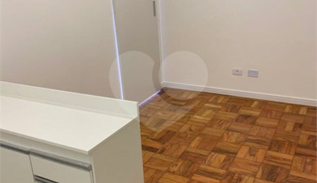 Apartamento à venda com 1 quarto em Sé, São Paulo, SP