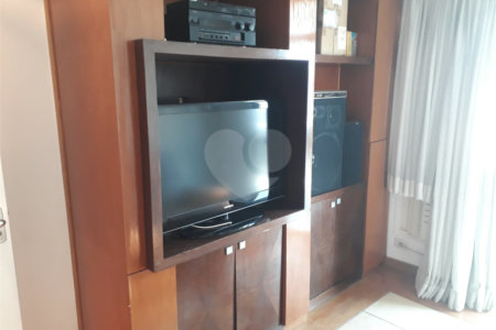 Apartamento à venda com 4 quartos, sendo 1 suíte, em Tijuca, Rio de Janeiro, RJ