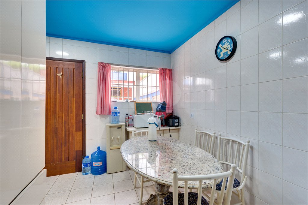Casa de Vila à venda com 3 quartos, sendo 1 suíte, em Alto da Boa Vista, São Paulo, SP
