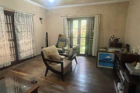 Chácara à venda com 5 quartos, sendo 2 suítes,  em Vila São Paulo, Mogi das Cruzes, SP