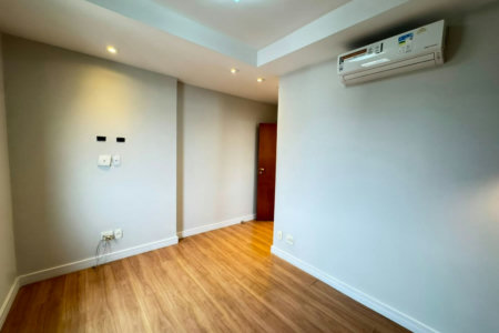 Apartamento com 3 dormitórios à venda, 103 m² por R$ 765.000,00 - Embaré - Santos/SP