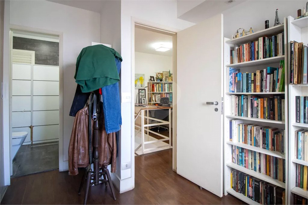 Duplex à venda com 2 suítes em Jardim Londrina, São Paulo, SP
