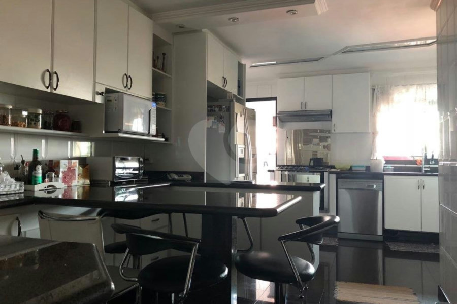 Apartamento à venda com 4 suítes em Santana, São Paulo, SP