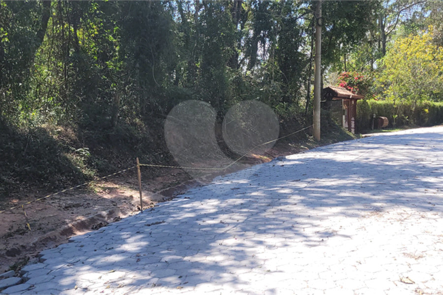 Terreno à venda no condomínio Parque Imperial da Cantareira, Mairiporã - SP