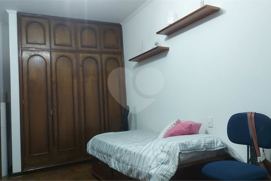 Sobrado à venda com 3 quartos, sendo 1 suíte, em Tremembé, São Paulo, SP