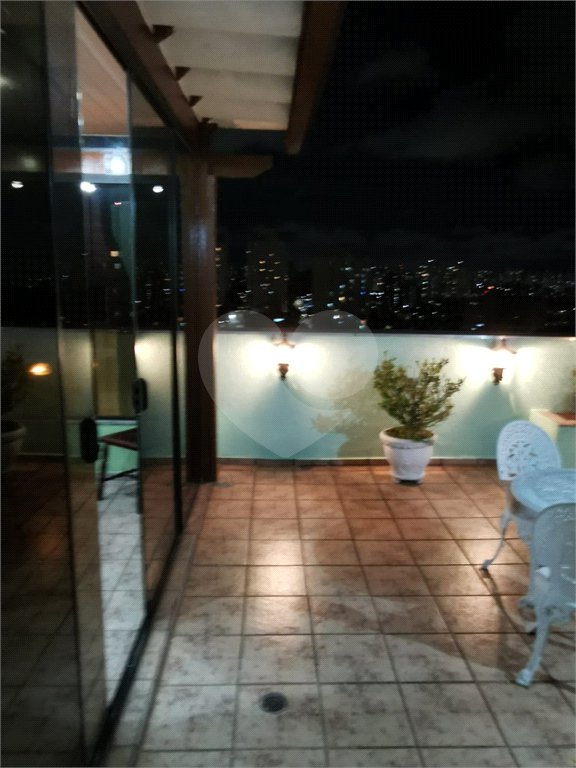 Cobertura à venda com 3 quartos em Vila Gumercindo, São Paulo, SP