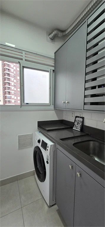 Apartamento à venda com 2 quartos, sendo 1 suíte,  em Vila Andrade, São Paulo, SP