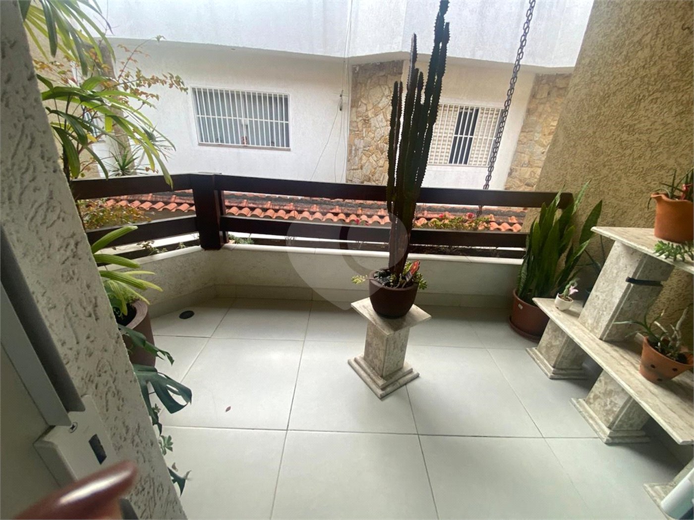 Casa à venda com 3 suítes em Vila Carrão, São Paulo, SP