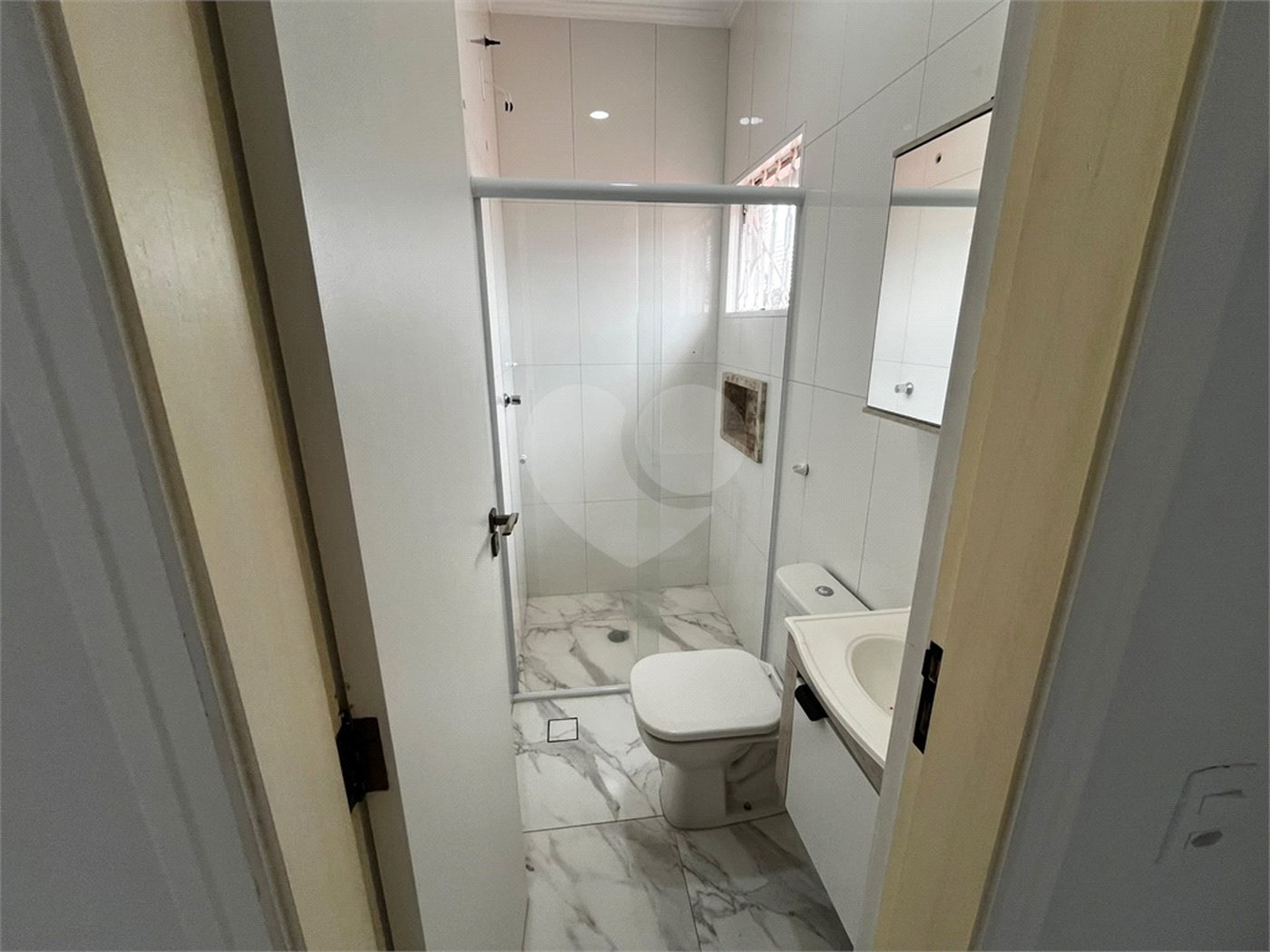 Casa à venda com 3 quartos, sendo 2 suítes, em Vila Regina, Itapetininga, SP