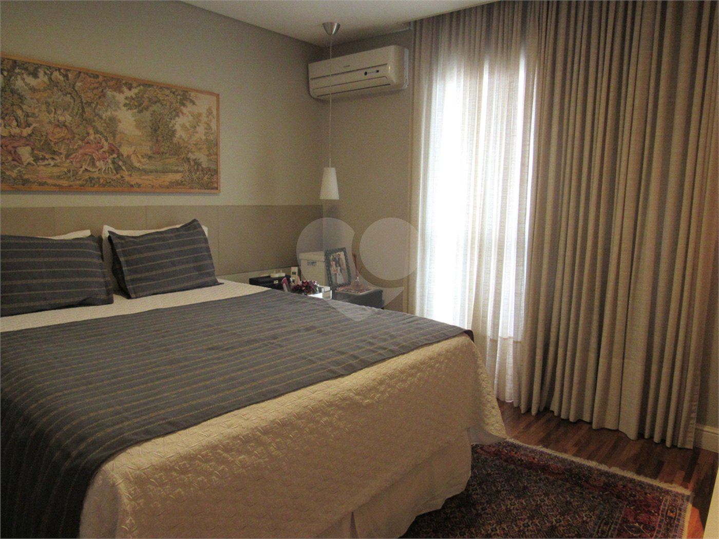 Apartamento à venda com 4 quartos, sendo 3 suítes, em Jardim Londrina, São Paulo, SP