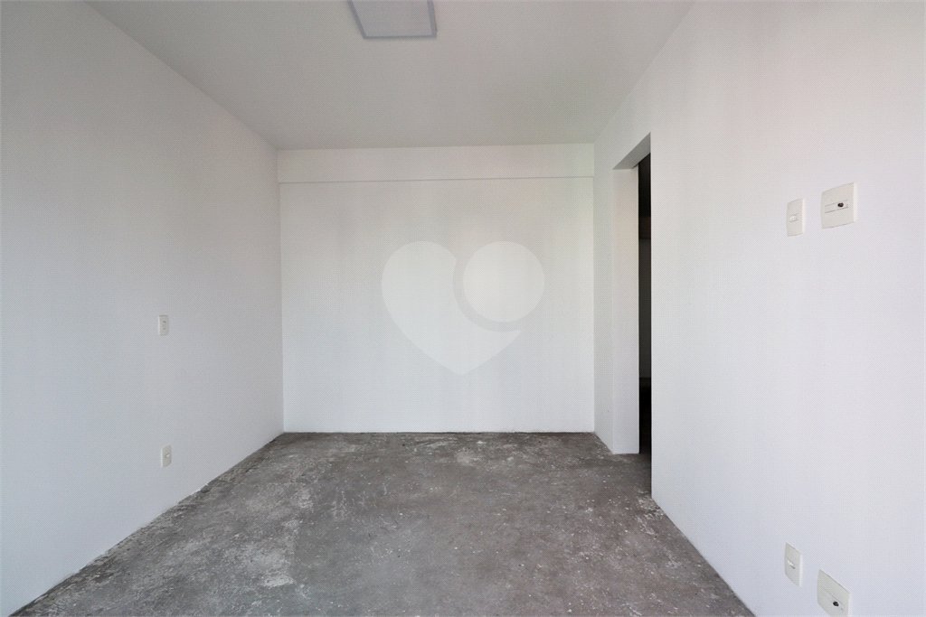 Apartamento à venda com 4 quartos, sendo 2 suítes, em Santa Teresinha, São Paulo, SP