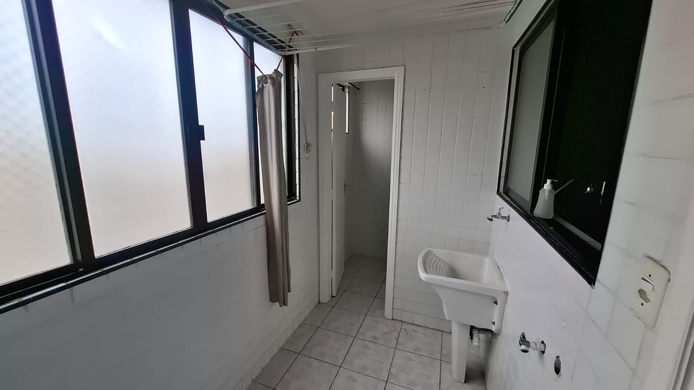 Apartamento com 2 dormitórios à venda, 80 m² por R$ 500.000,00 - Campo Grande - Santos/SP