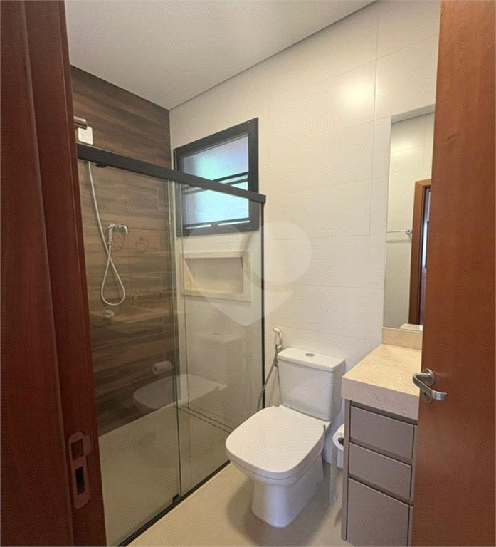 Casa à venda com 3 suítes no condomínio Residencial Terras de Siena, Ribeirão Preto - SP