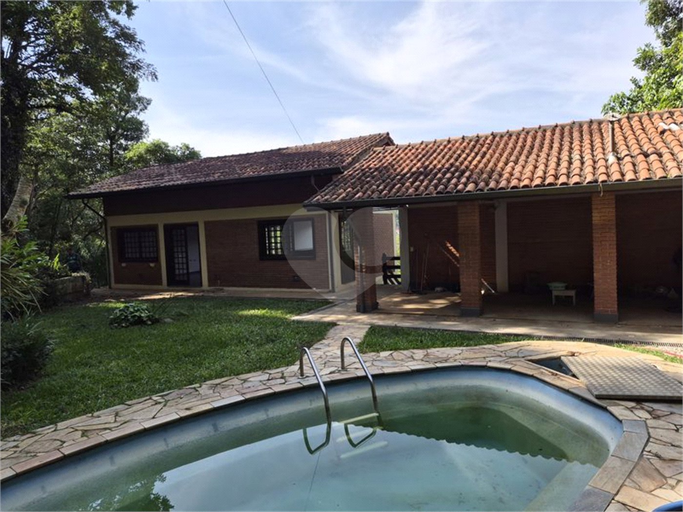 Casa à venda com 3 quartos, sendo 1 suíte,  em Serra da Cantareira, Mairiporã, SP