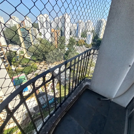 Apartamento à venda com 3 quartos, sendo 1 suíte, em Vila Andrade, São Paulo, SP