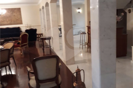 Casa à venda ou para alugar com 5 suítes em Jardim Leonor, São Paulo, SP